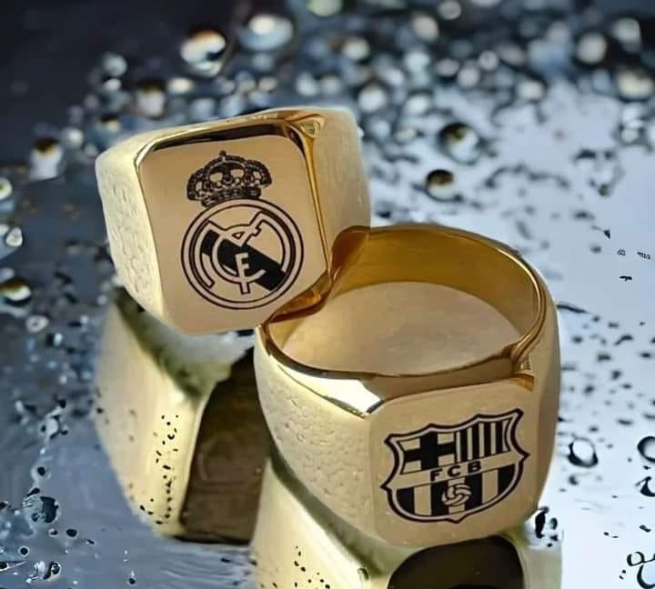 Anillo sello con escudo a elegir. - Imagen 1