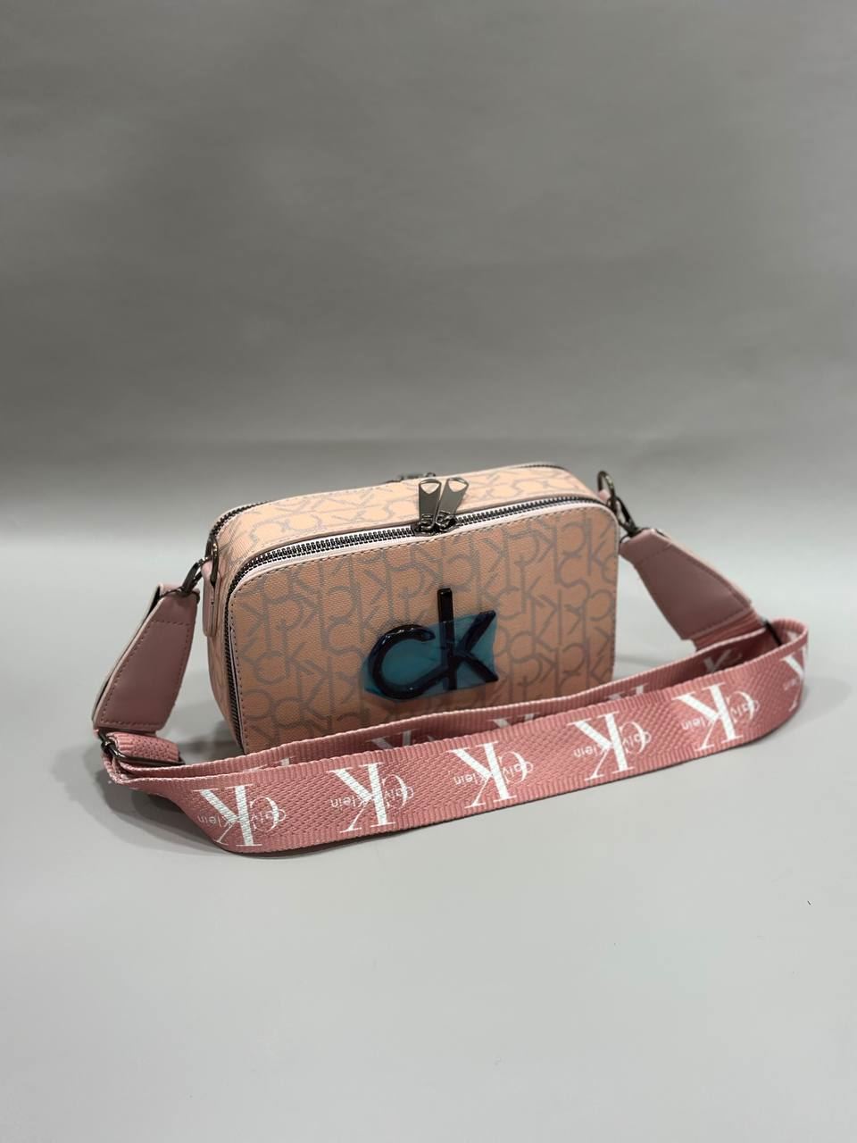 Bolso bandolera Calvin Klein - Imagen 1