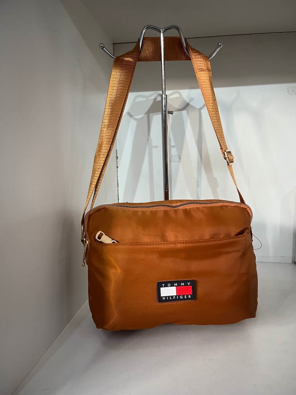 Bolso bandolera Tommy - Imagen 8