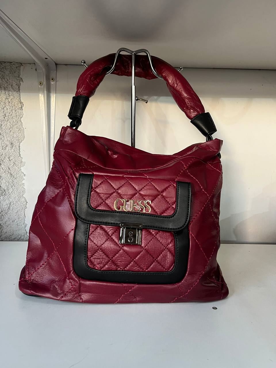 Bolso Guess con bolsillo - Imagen 5