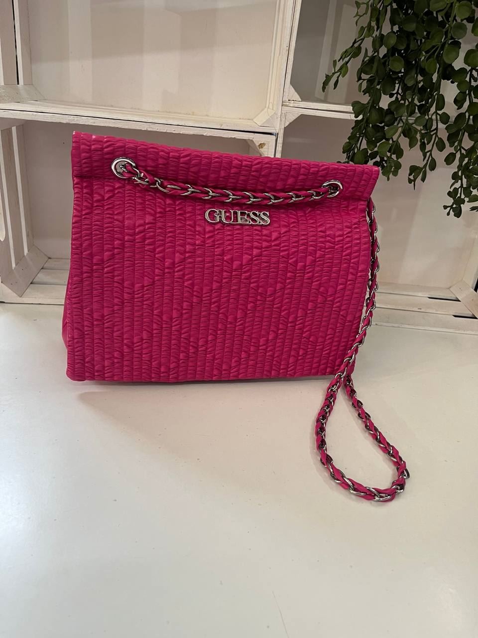 Bolso Guess de temporada - Imagen 8