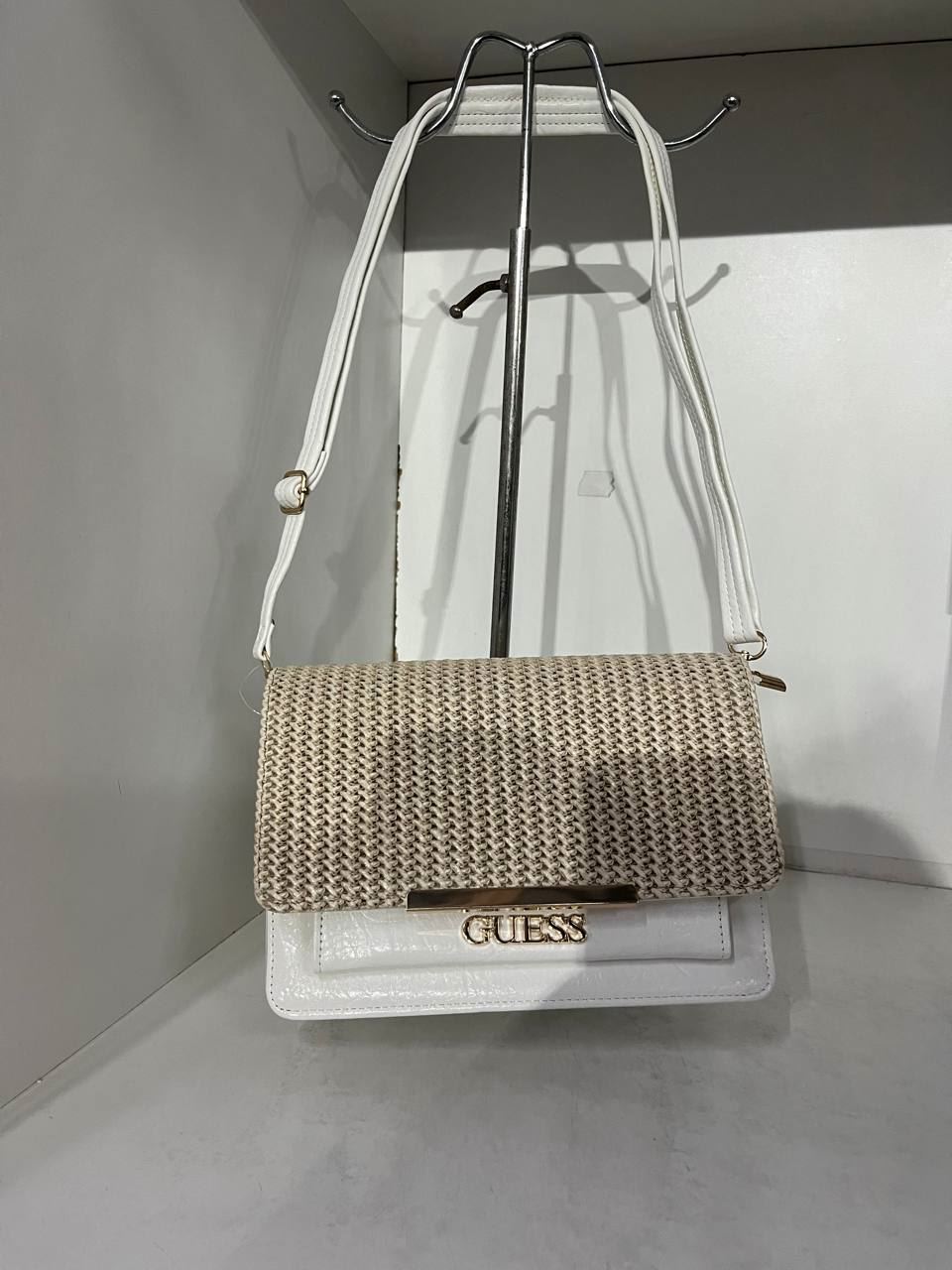 Bolso Guess de verano - Imagen 4