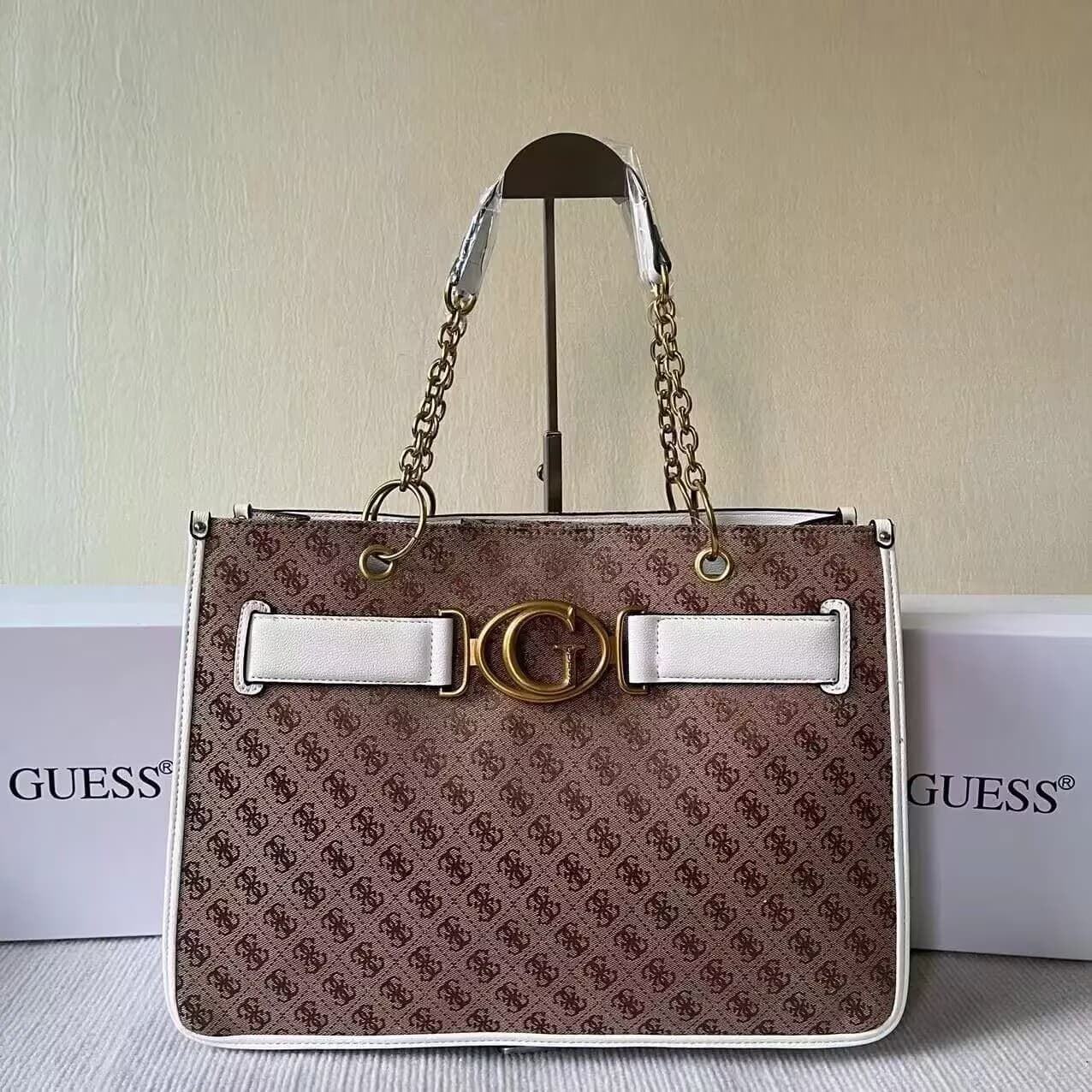 Bolso Guess grande - Imagen 3