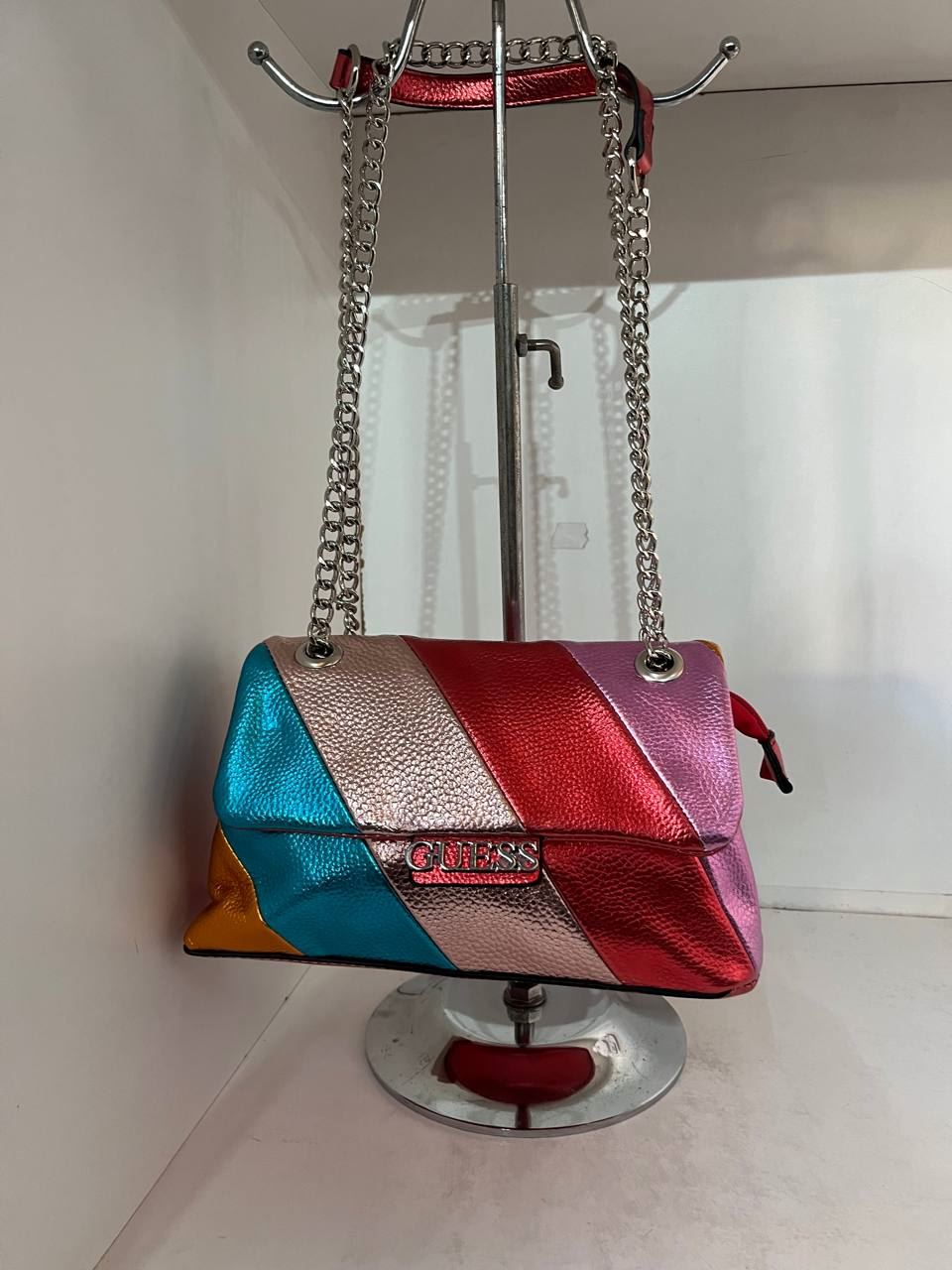 Bolso Guess multicolor - Imagen 4