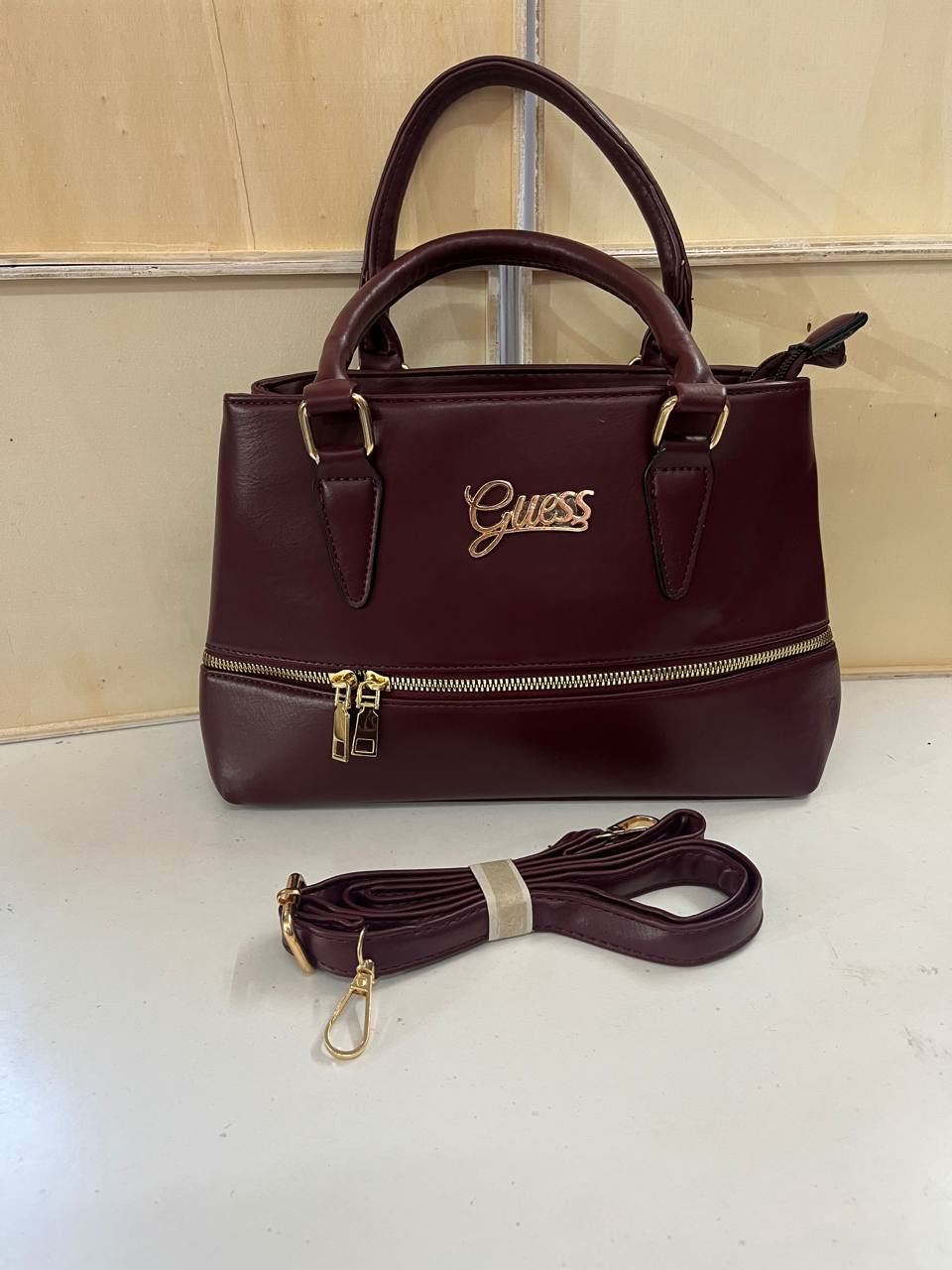 Bolso Guess nueva temporada - Imagen 4