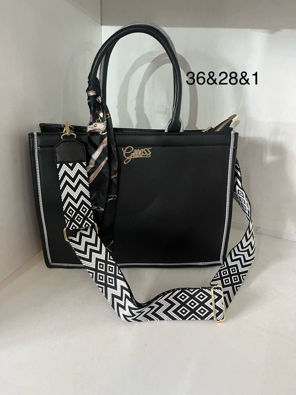 Bolso Guess - Imagen 2