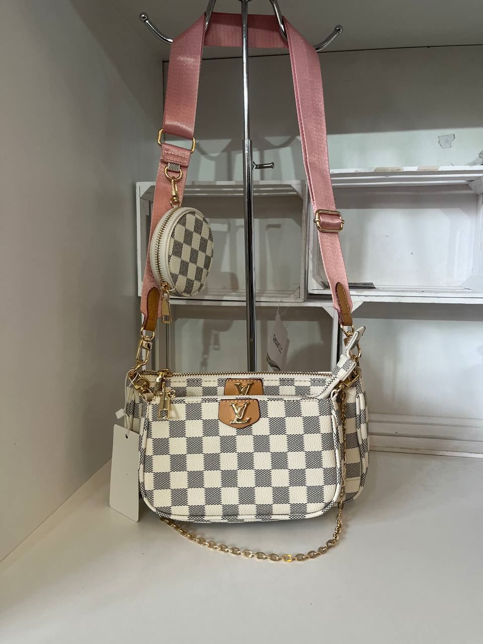 Bolso Louis Vuitton - Imagen 1