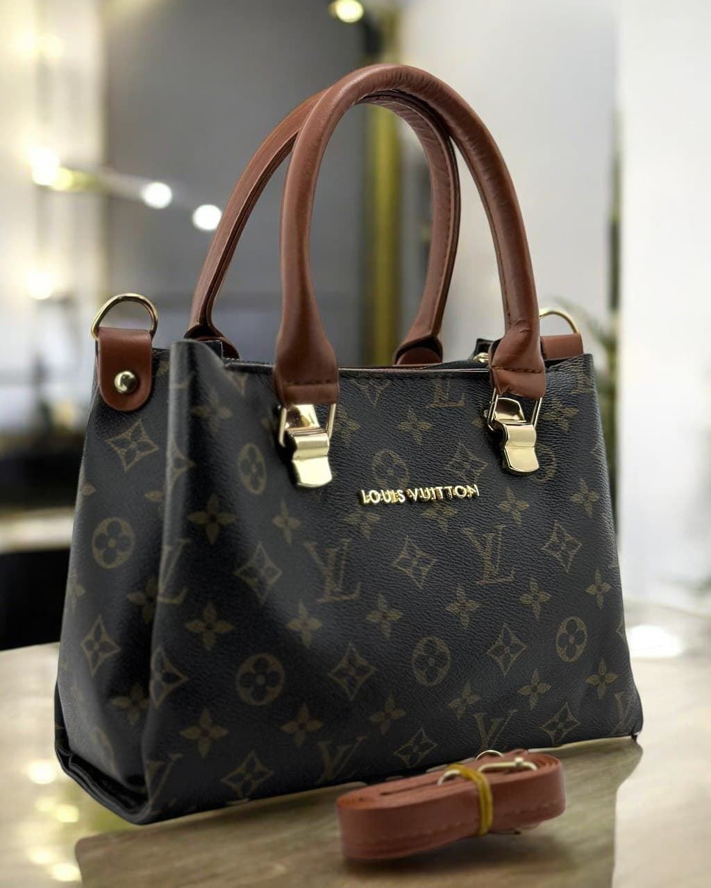 Bolso Louis Vuitton - Imagen 3