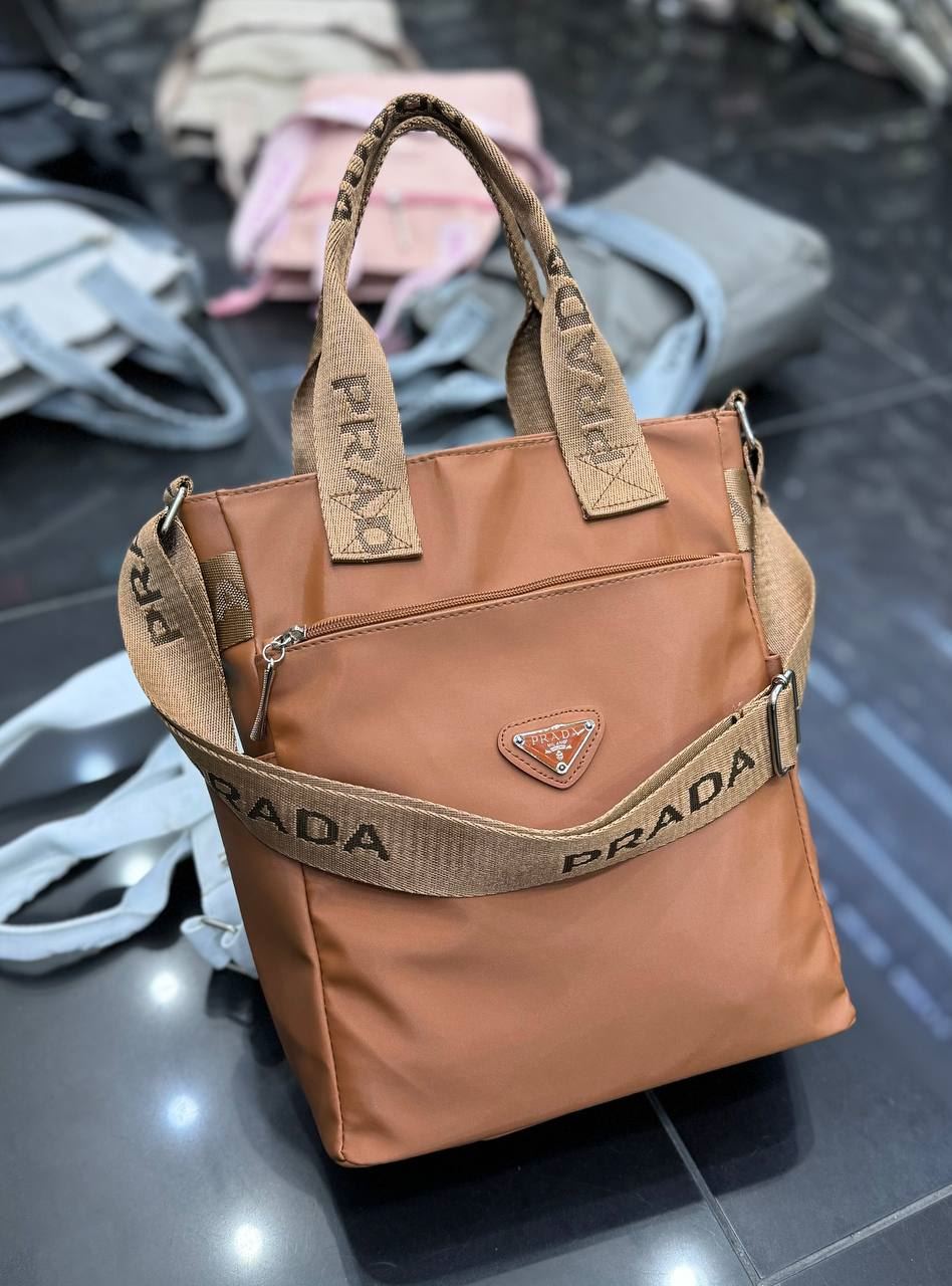 Bolso mochila Prada - Imagen 6