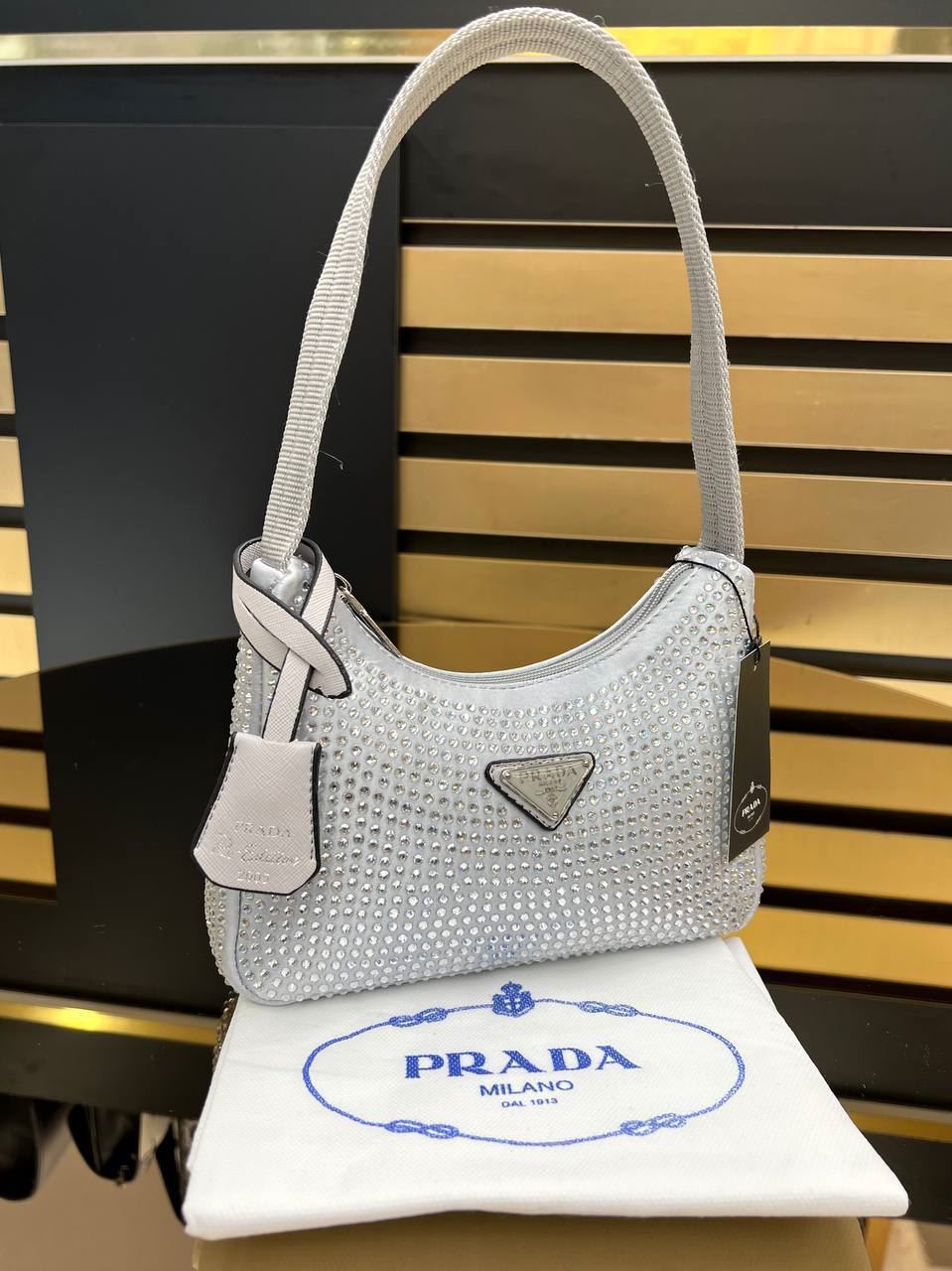 Bolso Prada brillante - Imagen 2