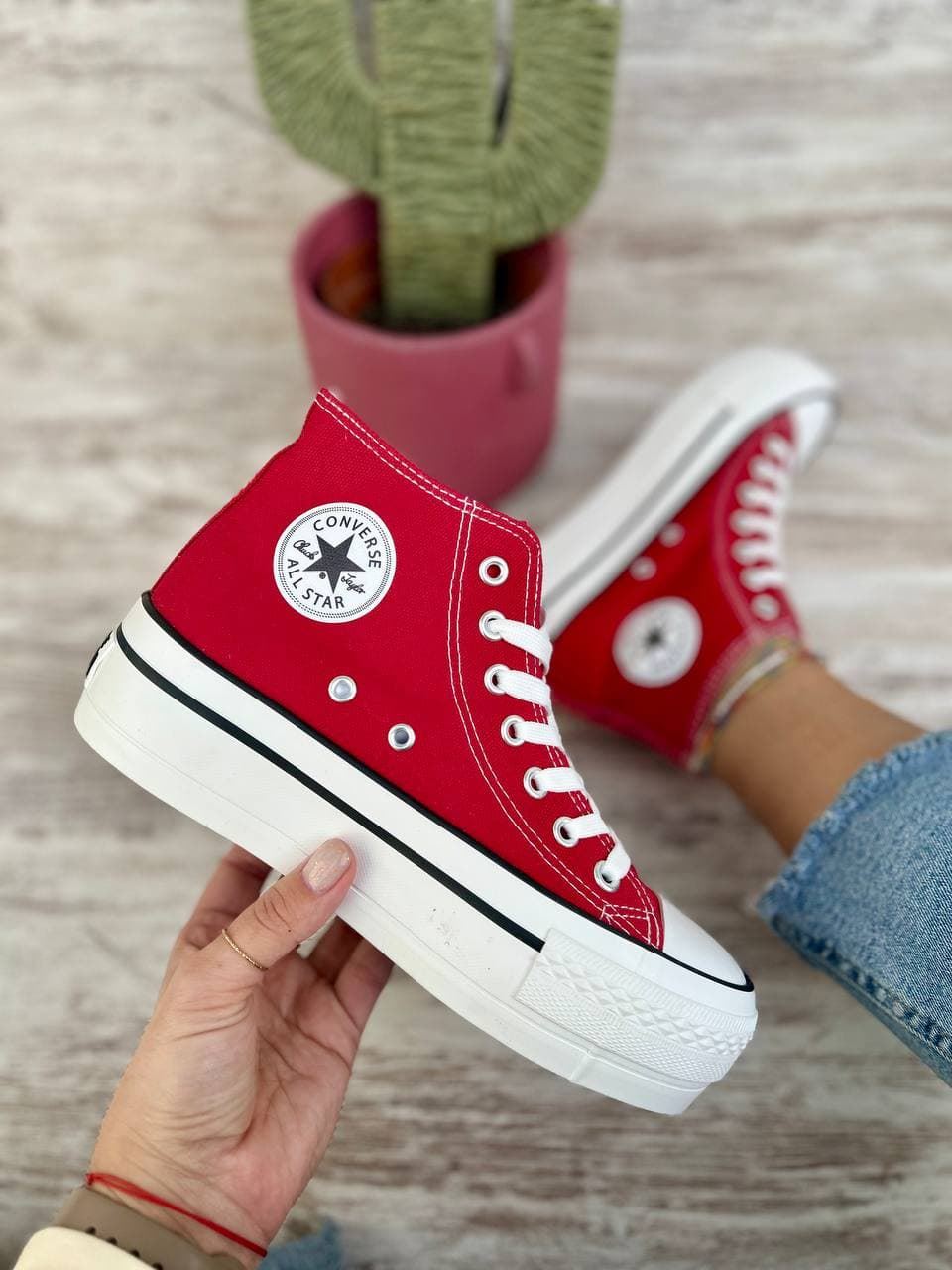 Bota Converse roja - Imagen 1