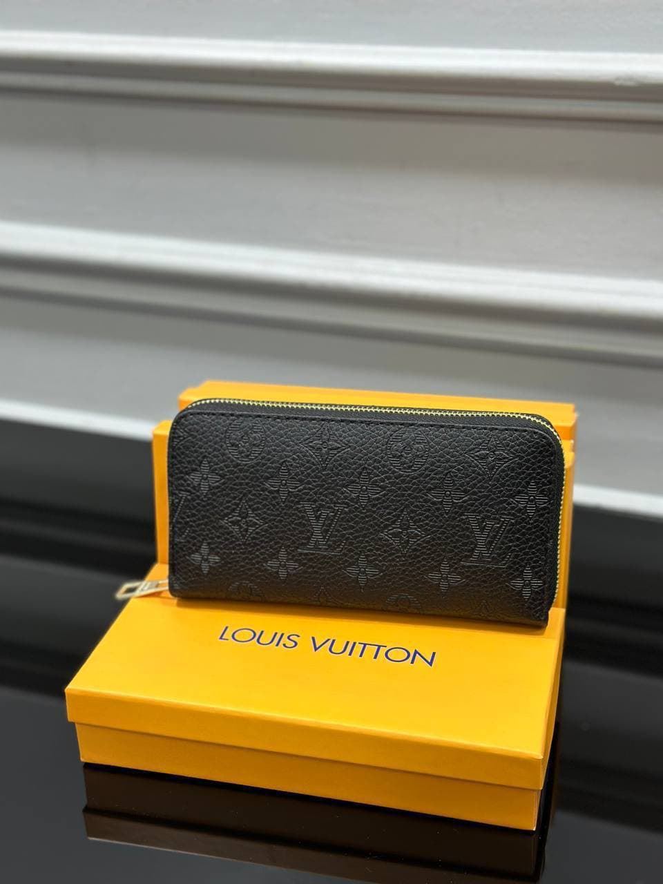 Cartera Louis Vuitton - Imagen 3