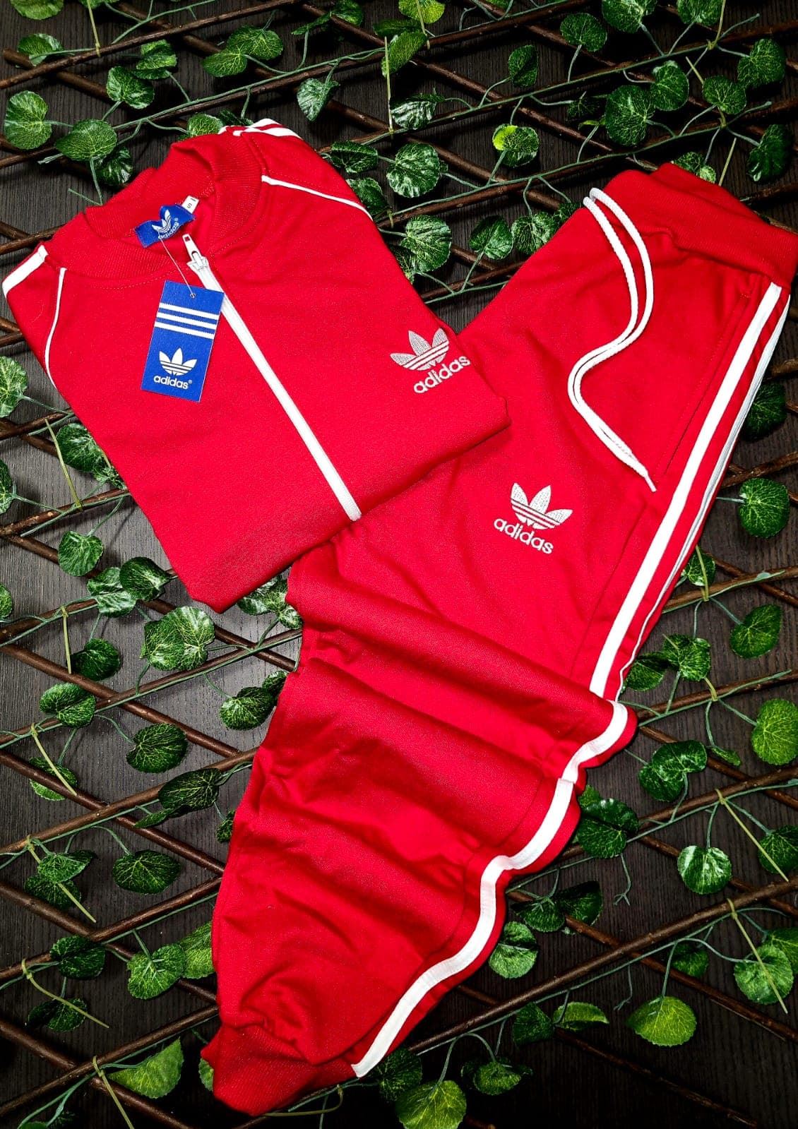 Chándal Adidas con cremallera - Imagen 1