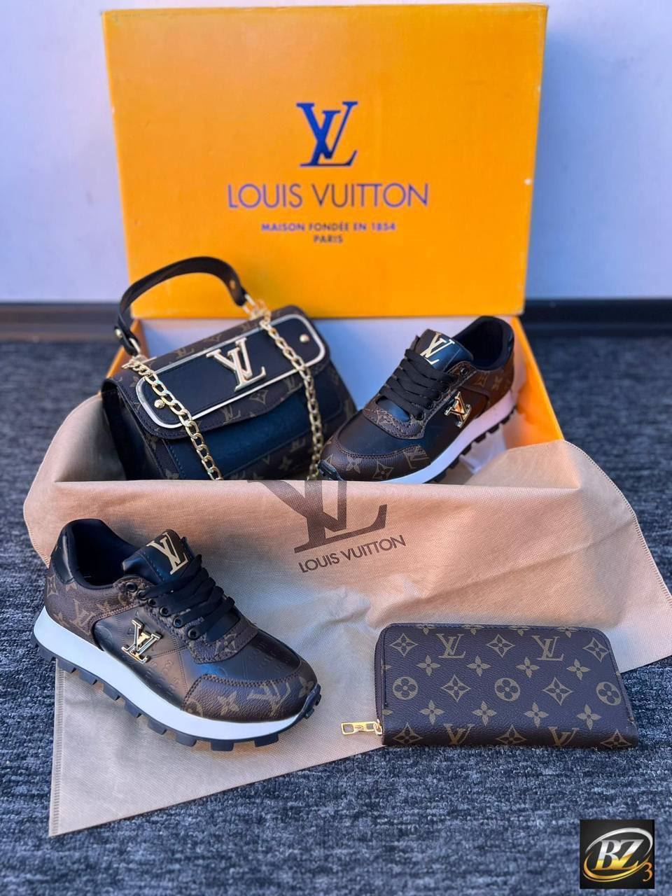 Combo de zapatillas y bolso Louis Vuitton - Imagen 2