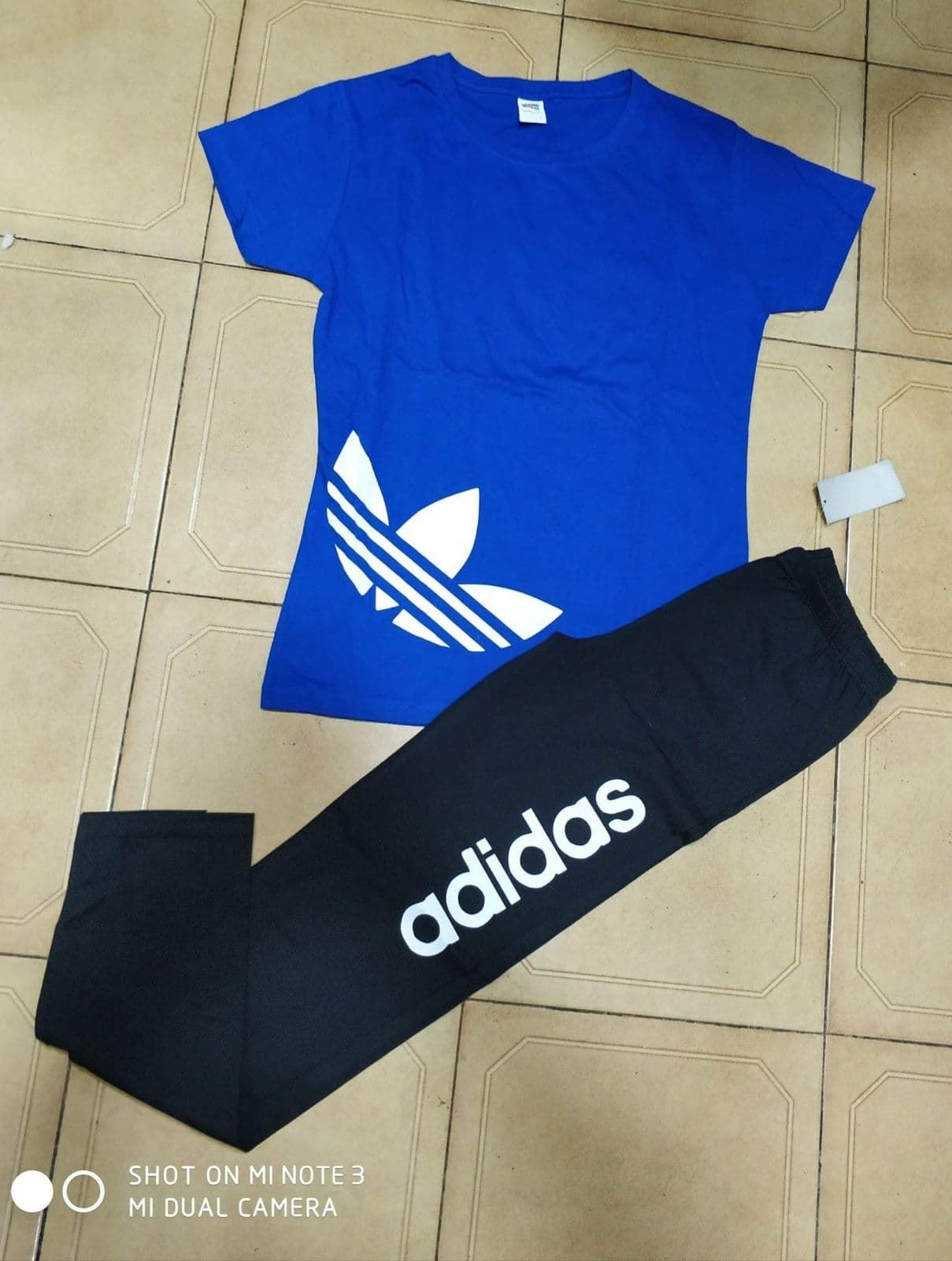 Conjunto Adidas mujer - Imagen 2