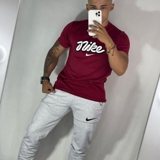 Conjunto camiseta y pantalón Nike - Imagen 2