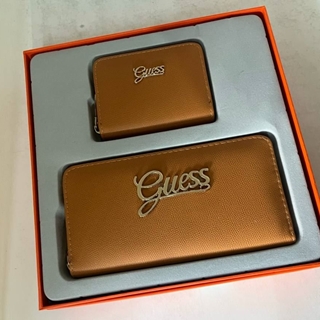 Conjunto carteras guess regalo - Imagen 2