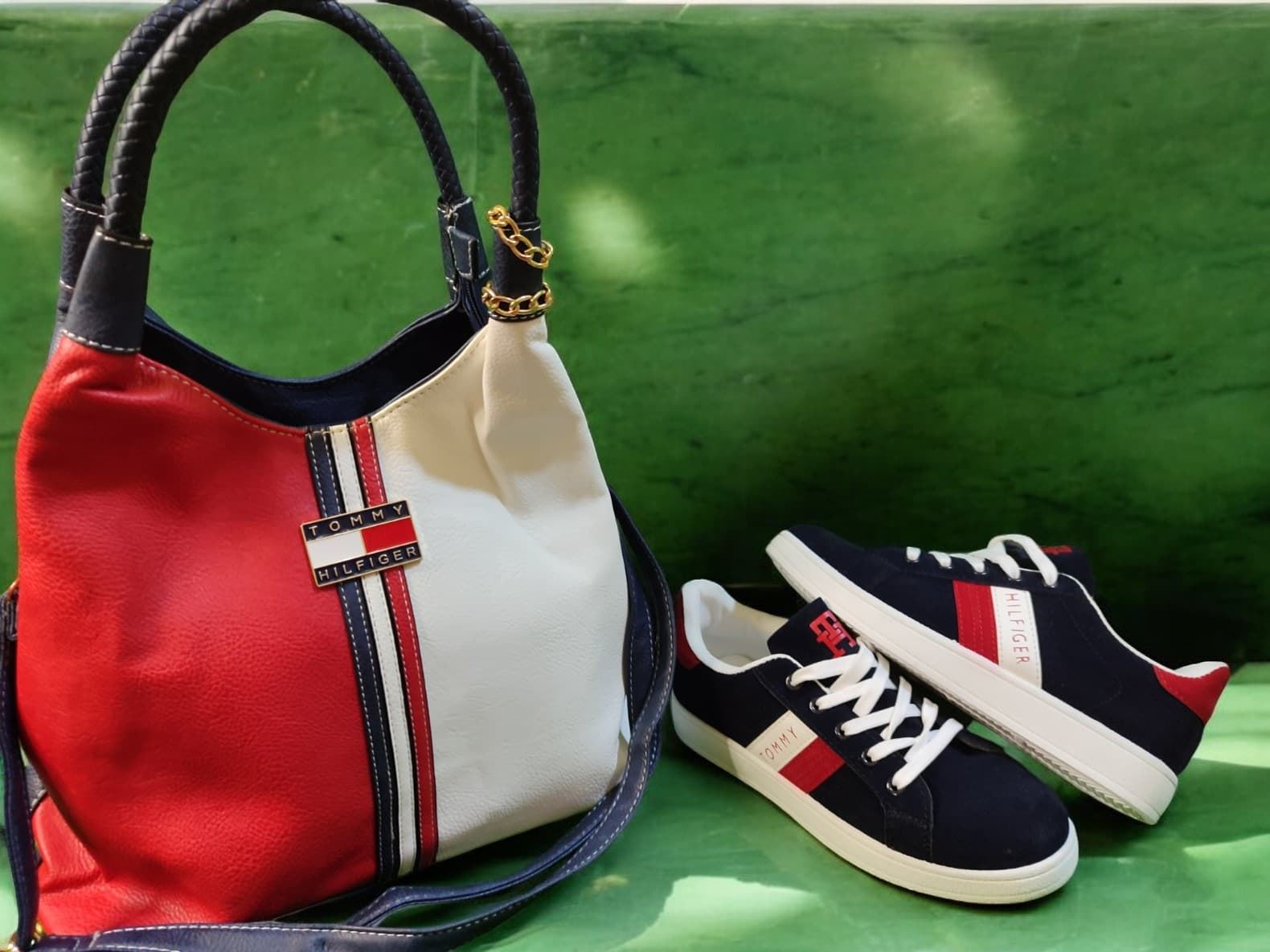 Conjunto de Tommy Hilfiger - Imagen 1