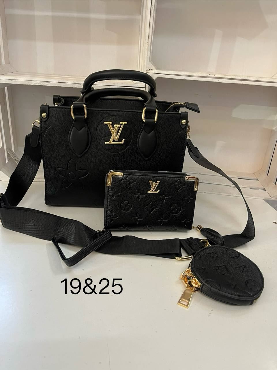 Conjunto de tres piezas Louis Vuitton - Imagen 6