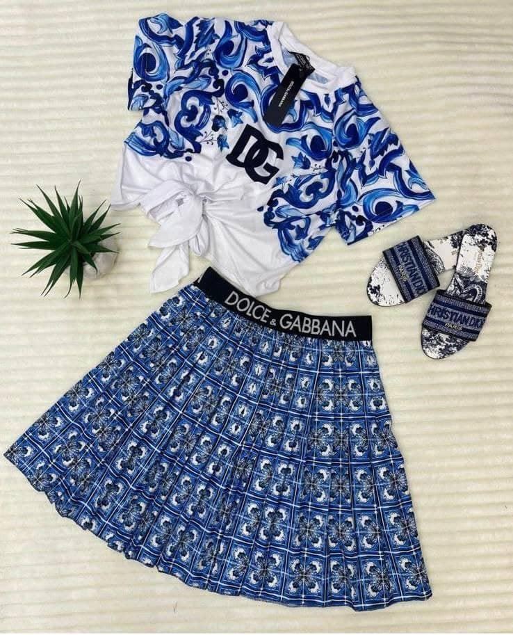 Conjunto falda y camiseta Dolce Gabbana - Imagen 2