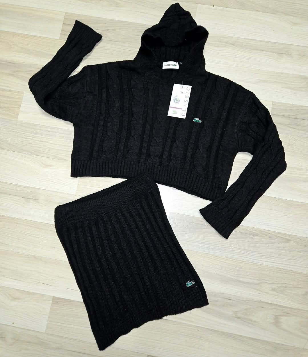 Conjunto Lacoste jersey y falda - Imagen 4