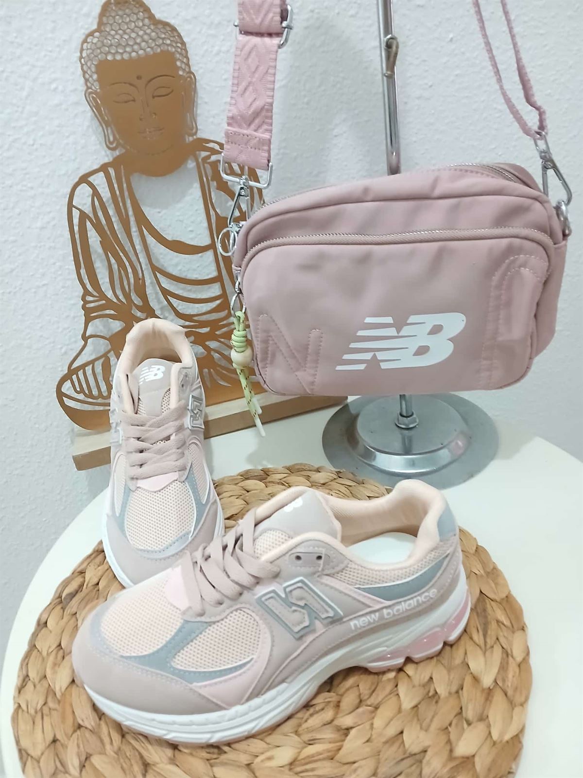 Conjunto New balance rosa - Imagen 1