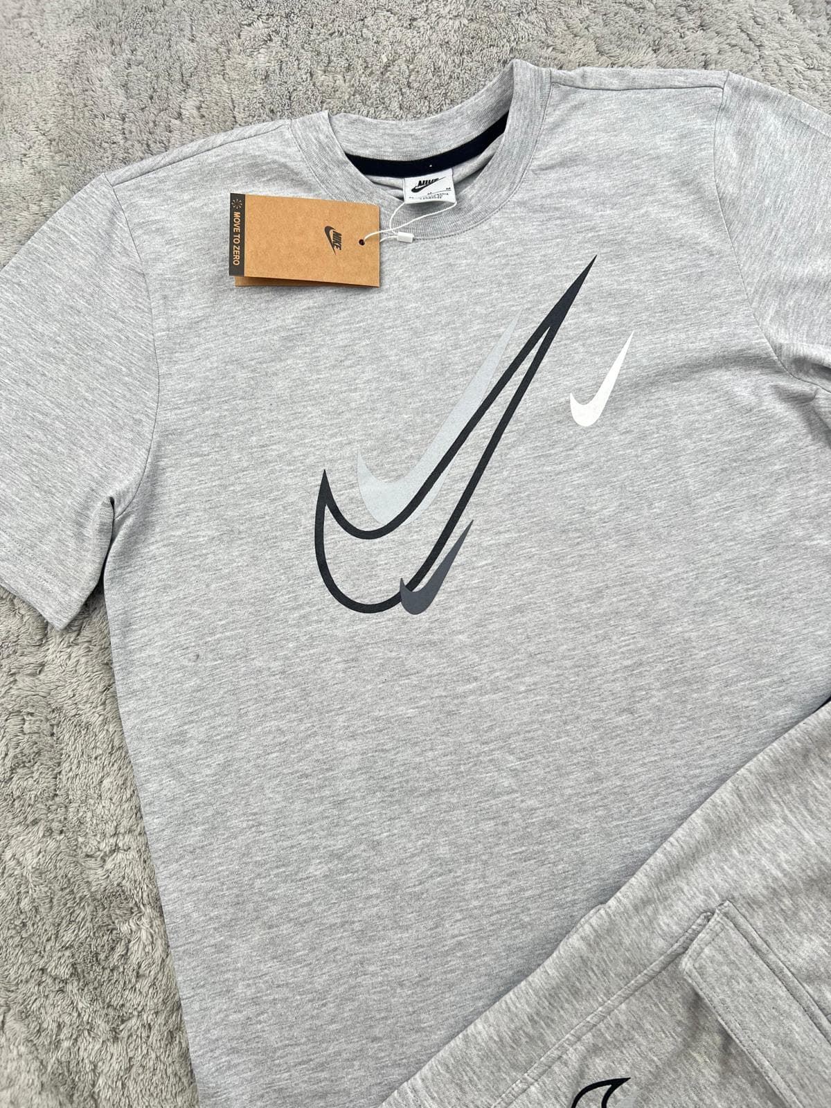 Conjunto Nike gris - Imagen 2