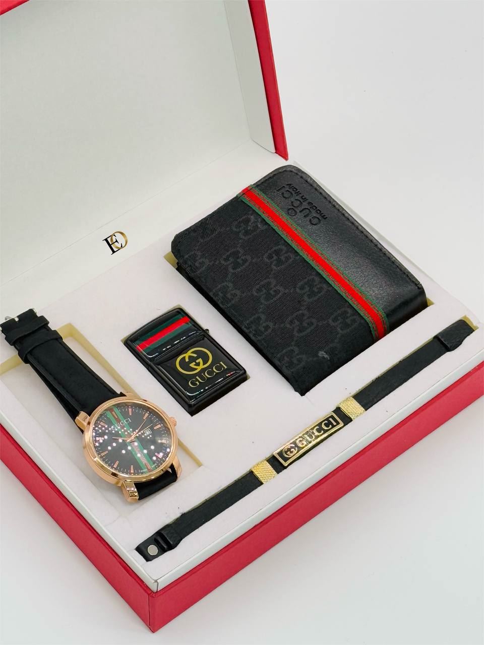 Conjunto reloj y complementos Gucci - Imagen 2