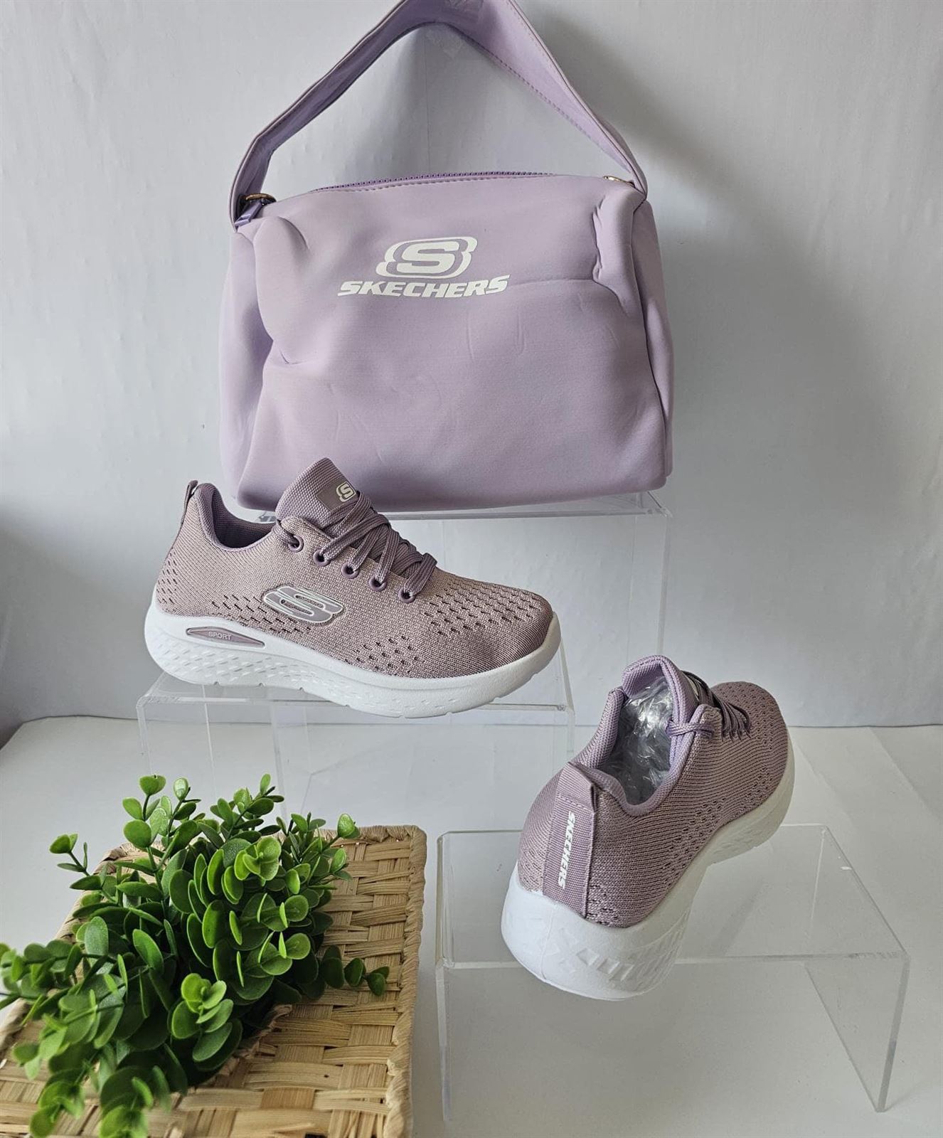 Conjunto Skechers lila - Imagen 1