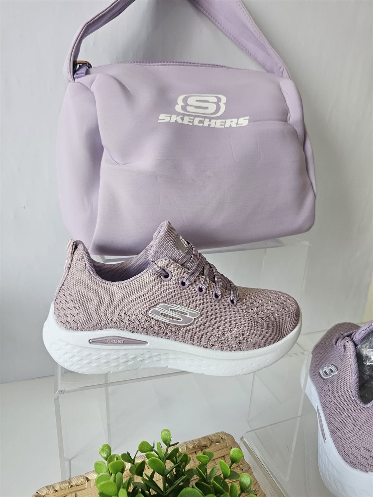 Conjunto Skechers lila - Imagen 3