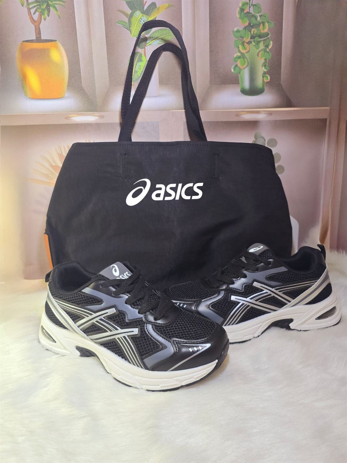 Conjunto zapatillas y bolso Asics - Imagen 1