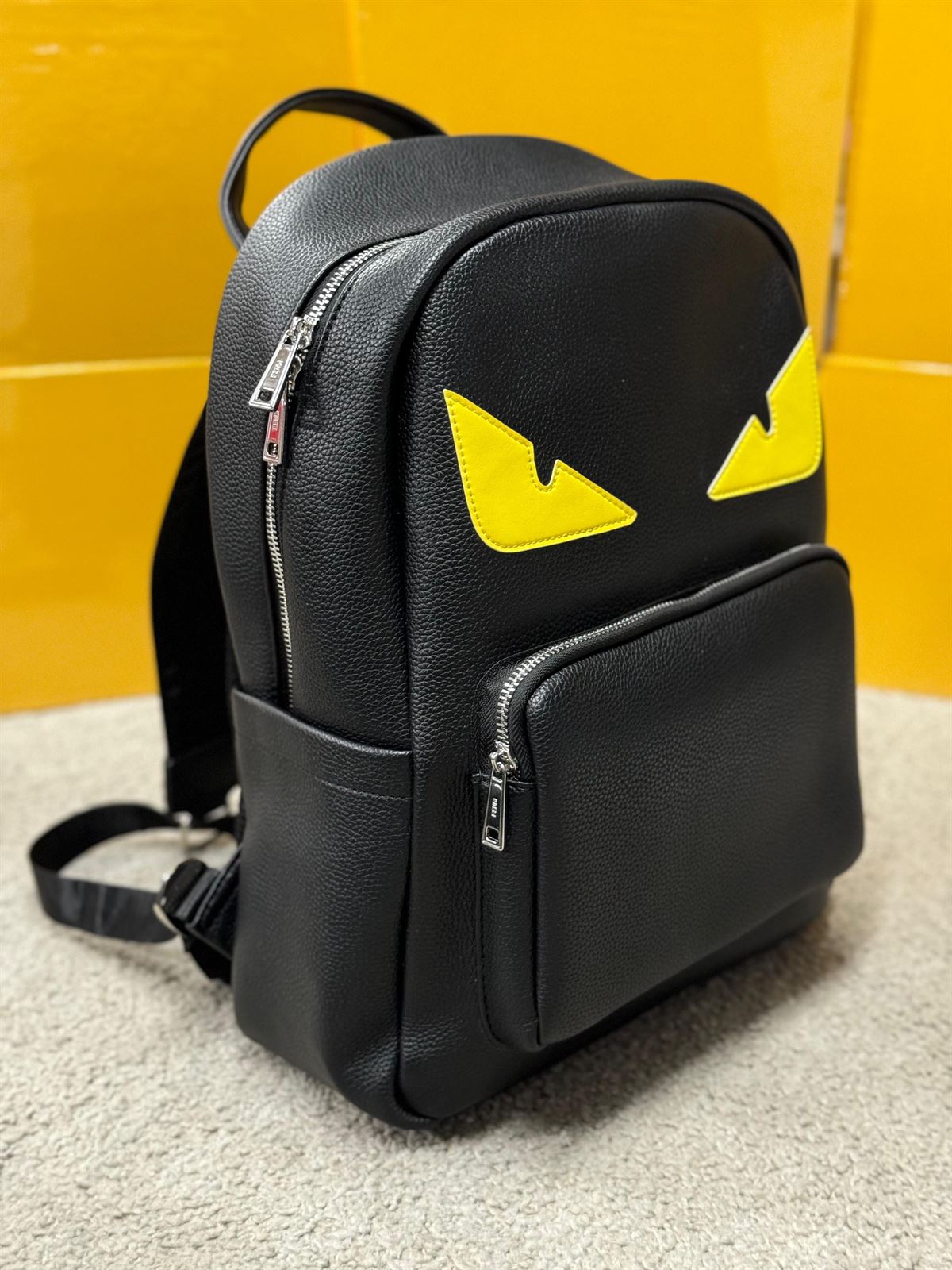 Mochila Fendi - Imagen 1