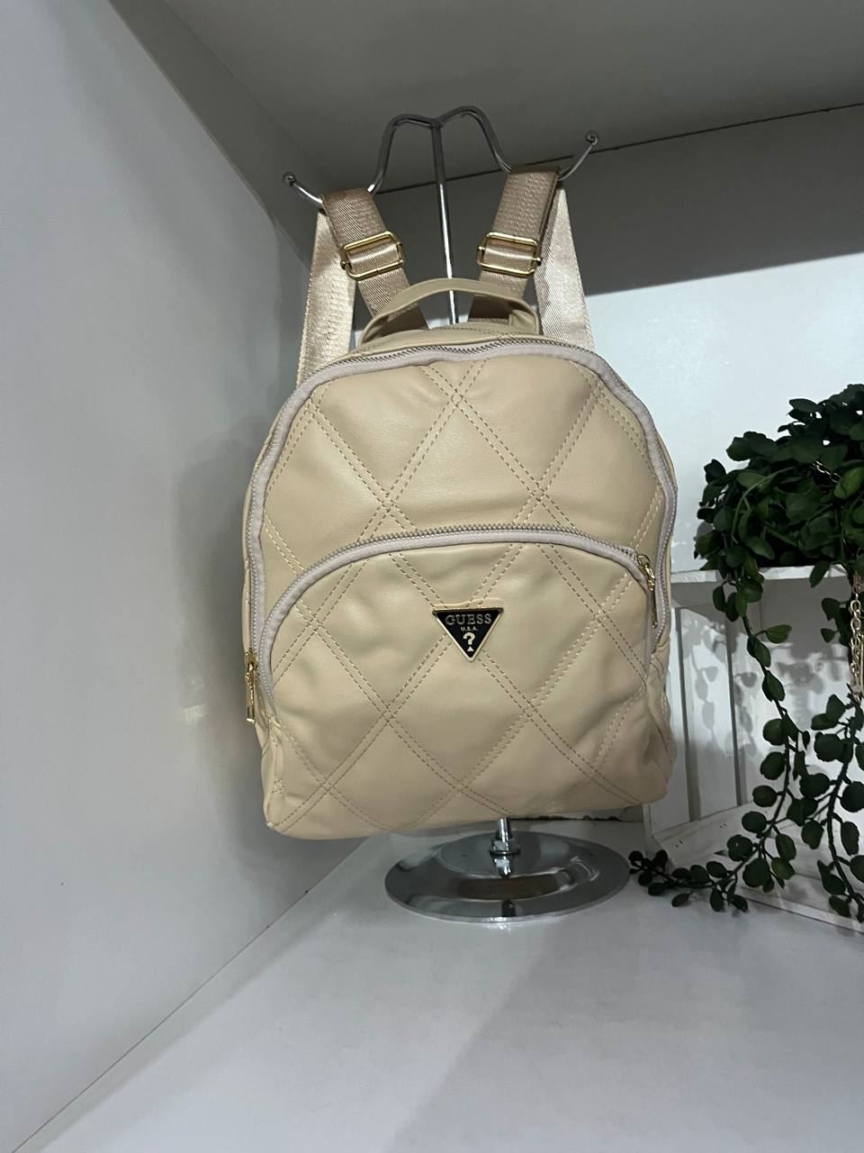 Mochila Guess - Imagen 2