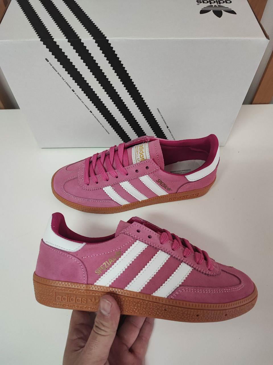 Zapatillas Adidas Spezisl de mujer - Imagen 1