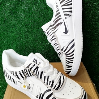 Zapatillas Nike cebra ofertas - Imagen 2