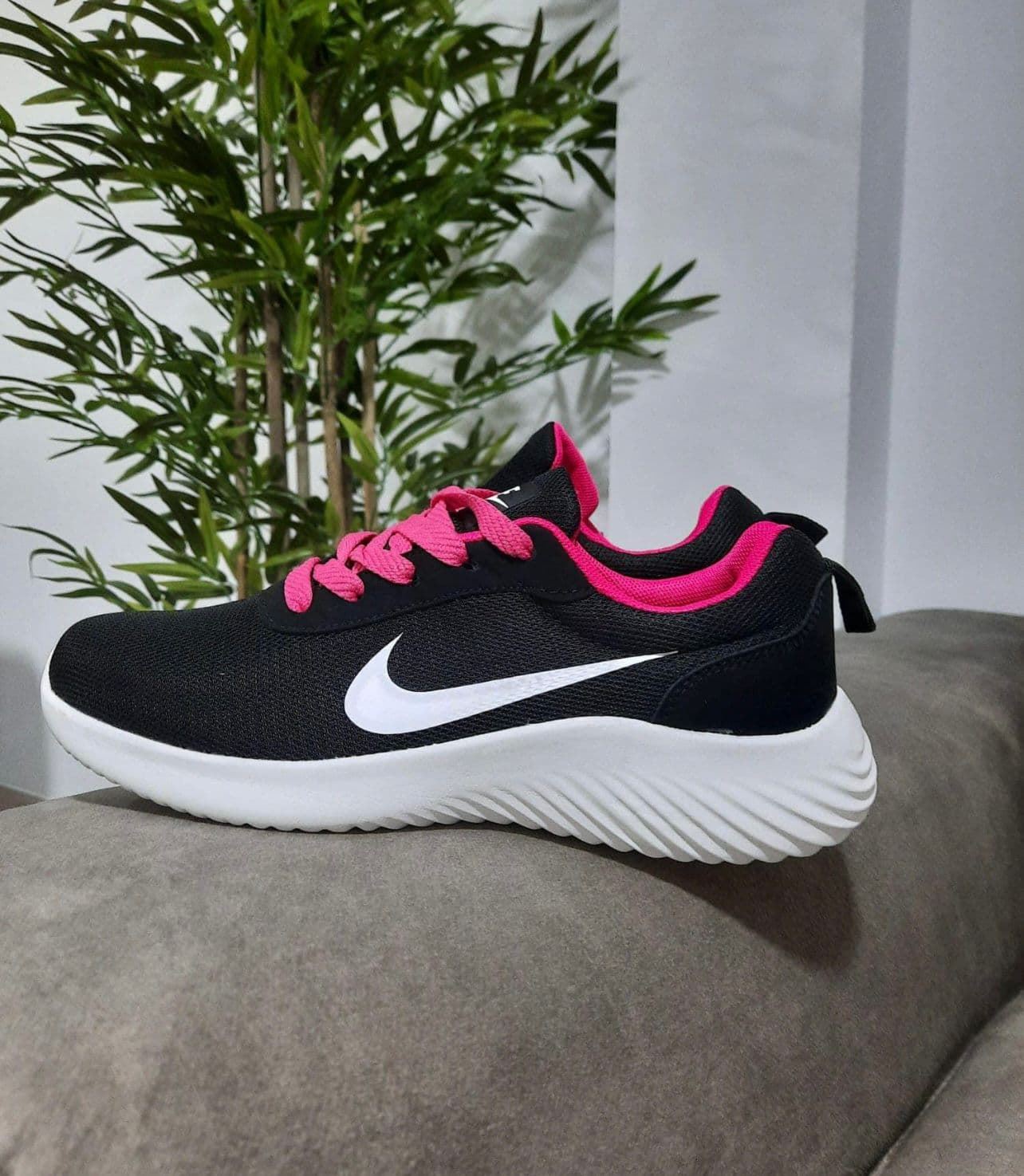 Zapatillas Nike tela - Imagen 2