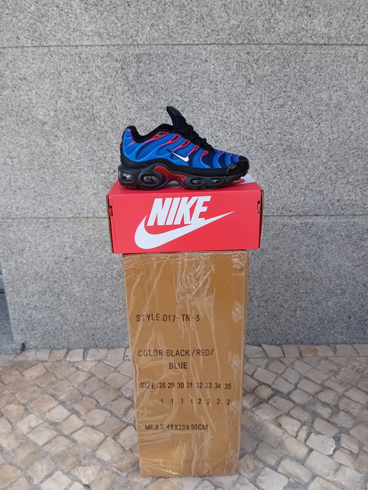 Zapatillas Nike TN niños - Imagen 1