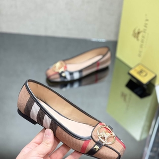 Zapatos bailarinas Burberry - Imagen 2