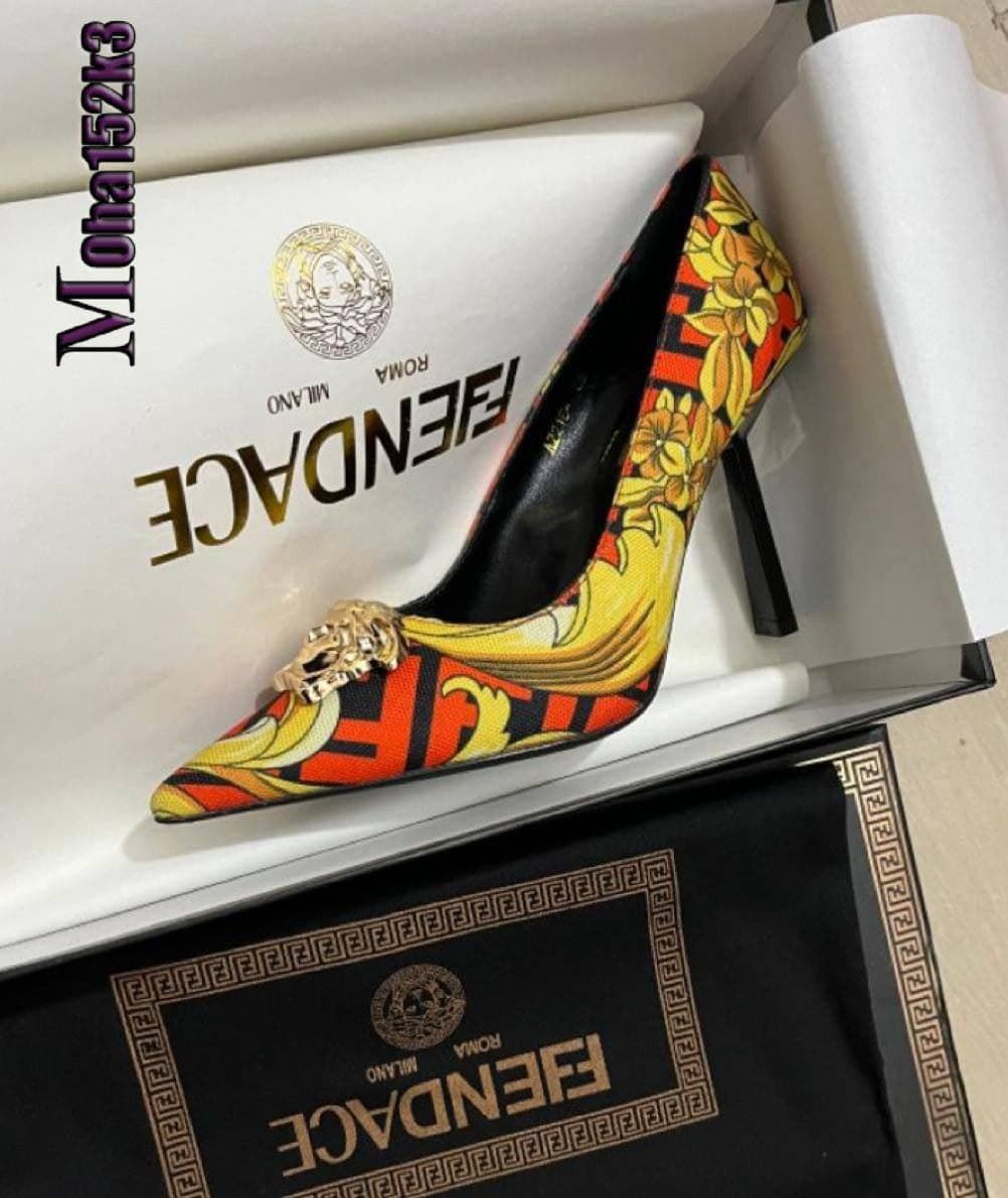 Zapatos Versace mujer - Imagen 1